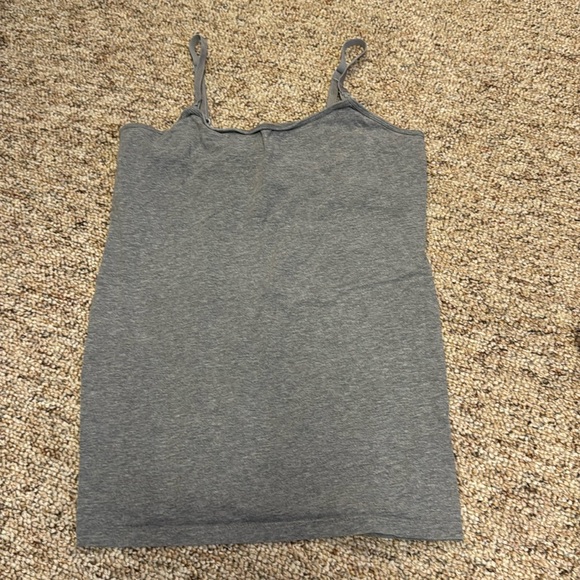 Lot of 2 Motherhood Maternity nursing tanks (lot 1) - Picture 2 of 3